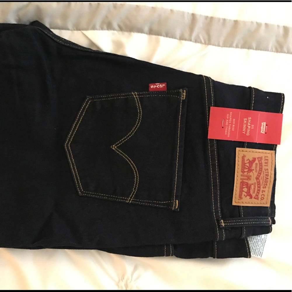 LEVI'S 311 SHAPING SKINNY 28X32 - Dark Wash